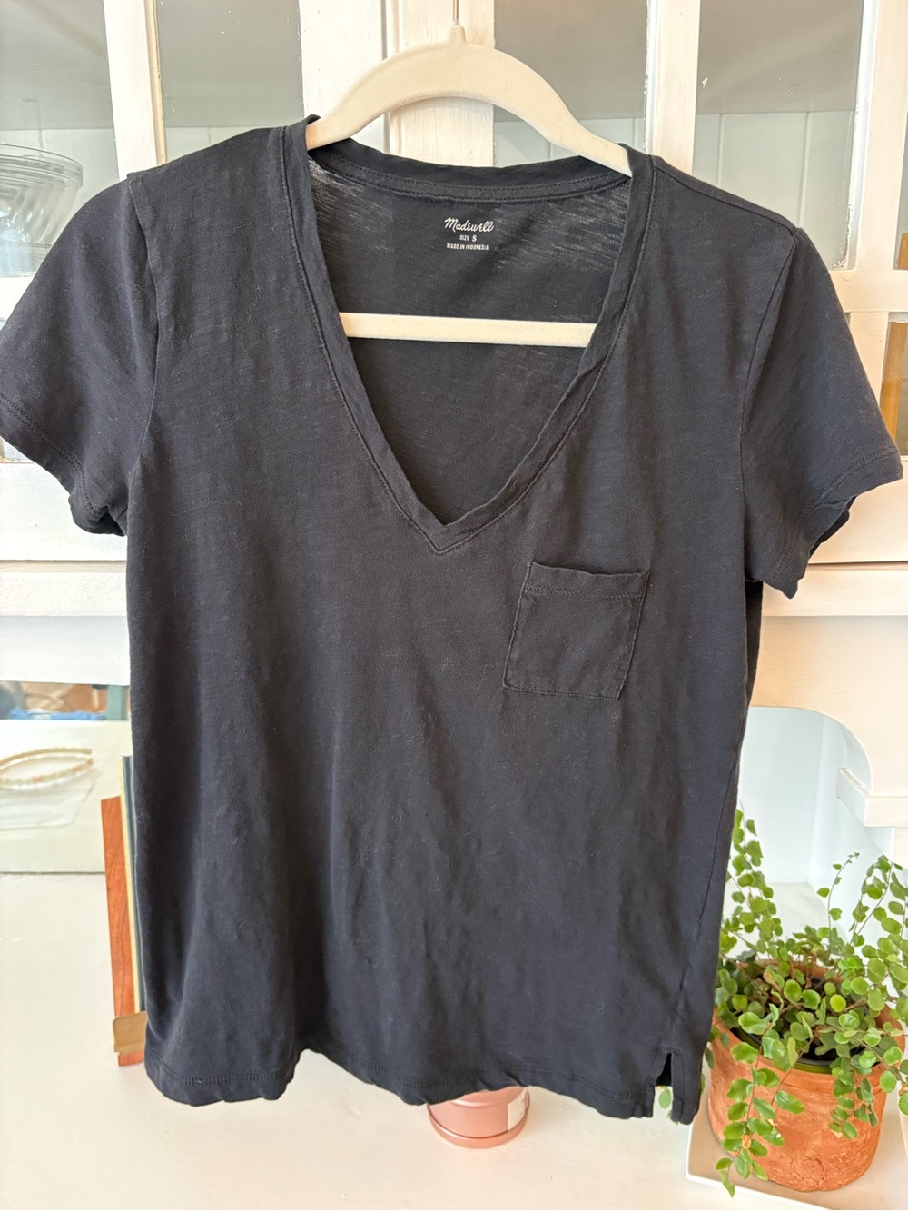 Madewell Black V-Neck Pocket Tee